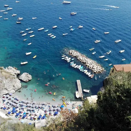 Casa Reginella - Borgo Marinaro Guest house