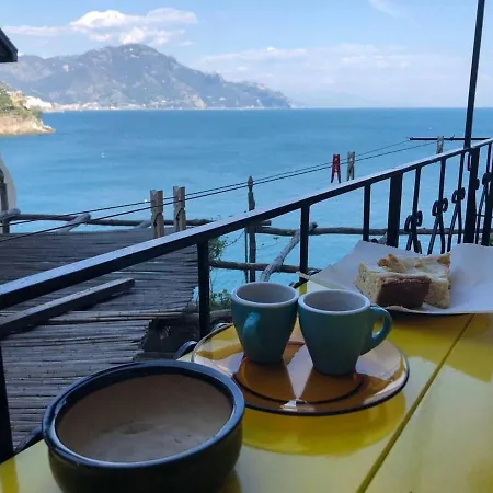 Casa Reginella - Borgo Marinaro Guest house