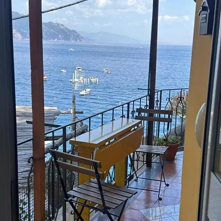 Guest house Casa Reginella - Borgo Marinaro